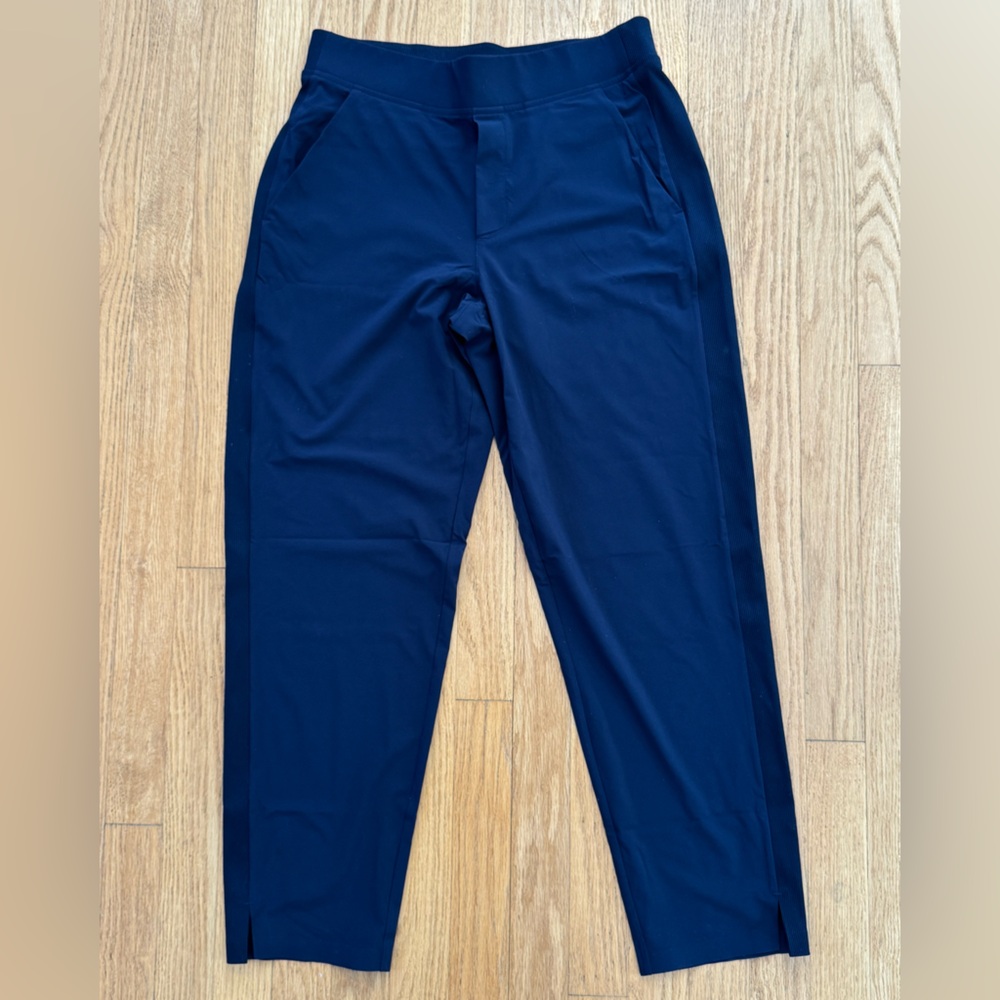 Athleta Brooklyn Ankle Pants Navy, size 6